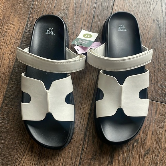 Wild Fable sandal white Hayley shoe contoured footbed New size 11 - Picture 1 of 6